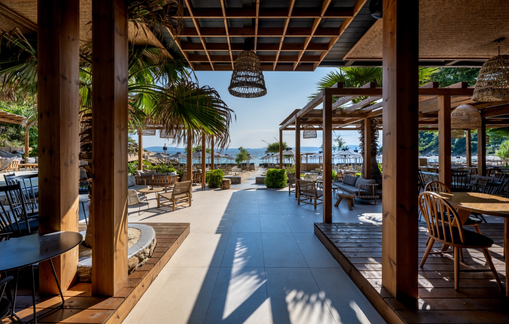 beach-bar-manassu